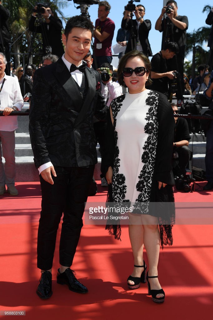Thảm đỏ Cannes 2018: Vẫn là chiêu trò và hở bạo trong ngày 8 Thảm đỏ Cannes 2018: Vẫn là chiêu trò và hở bạo trong ngày 8